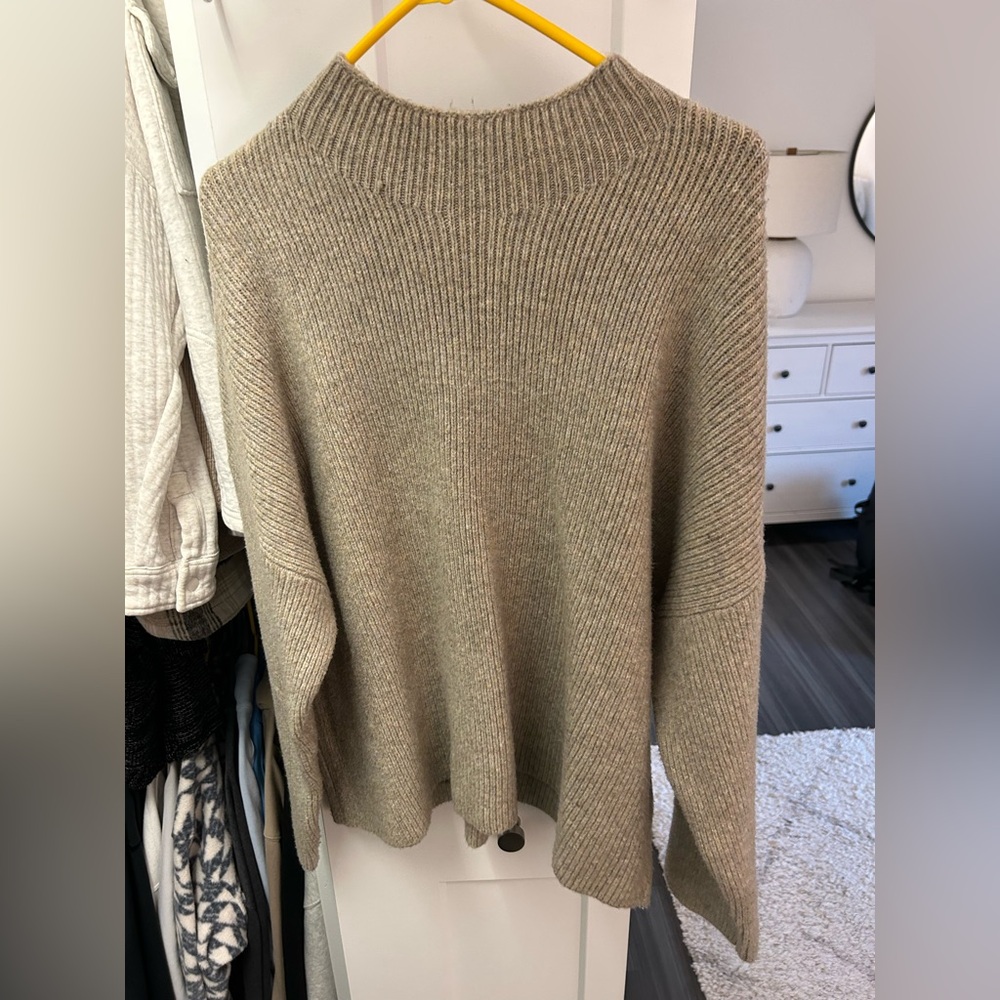 Abercrombie and Fitch Turtleneck Sweater